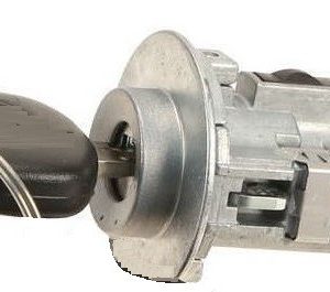 Blocchetto Avviamento Accensione Auto Toyota Camry, Sequoia, Tacoma, Tundra, con lama TOY43, 6905704030.
Ub. W8